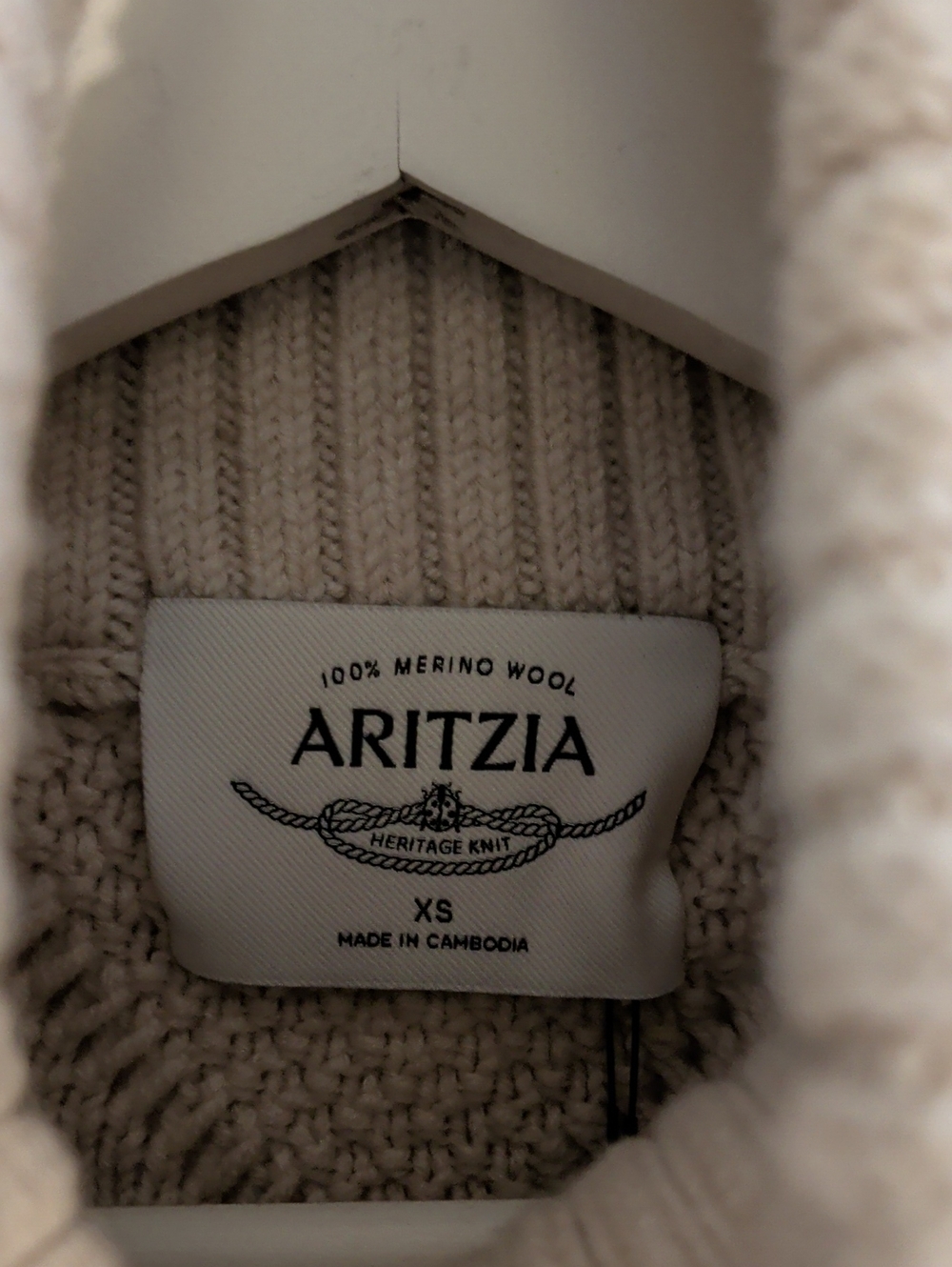 ARITZIA hi-hip turtleneck in heather light bone - size xs - Picture 2 of 12